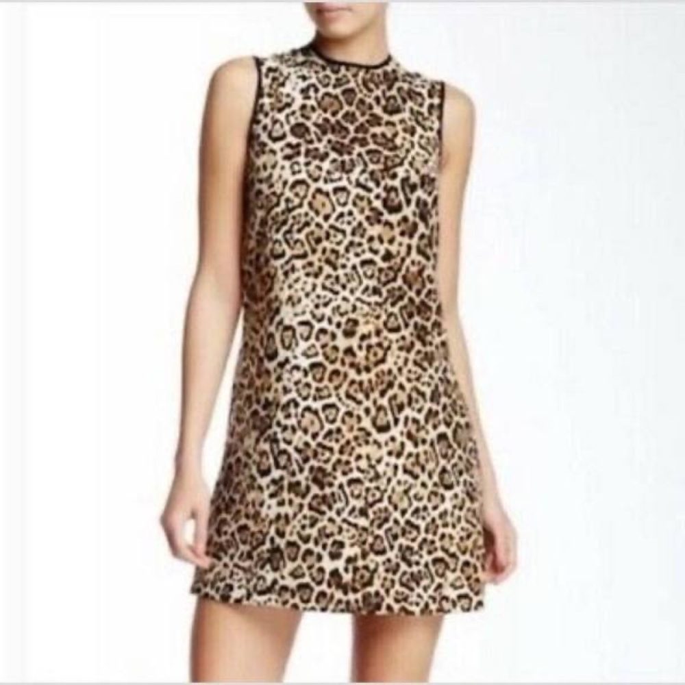 WAYF Leopard Print Sleeveless Shift Dress